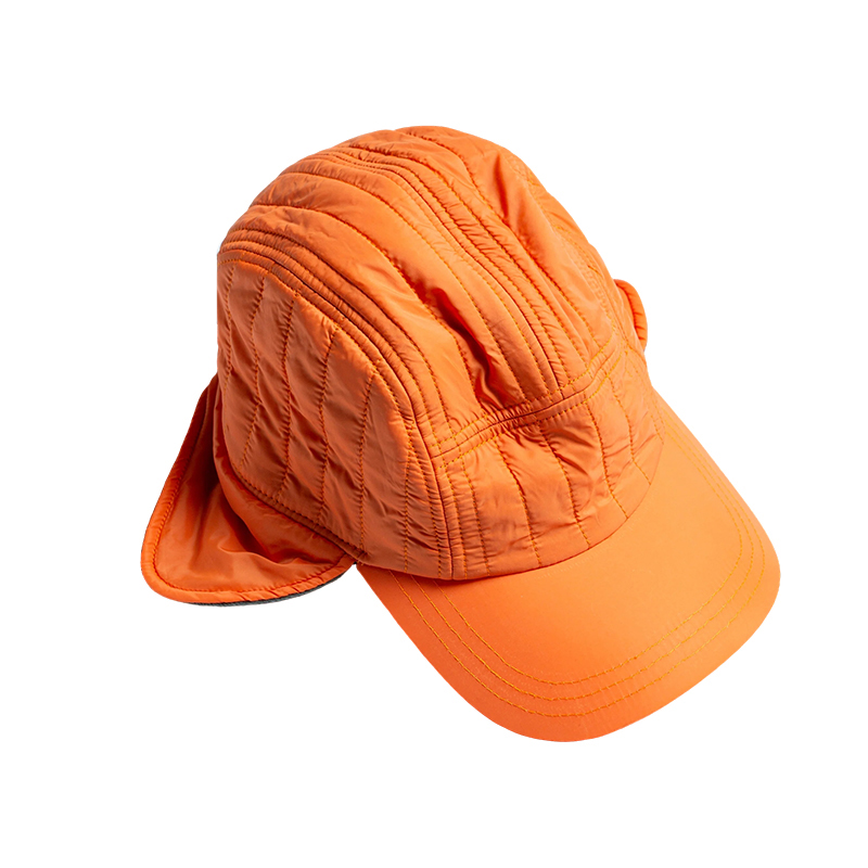 Mulierum Quilted Cap